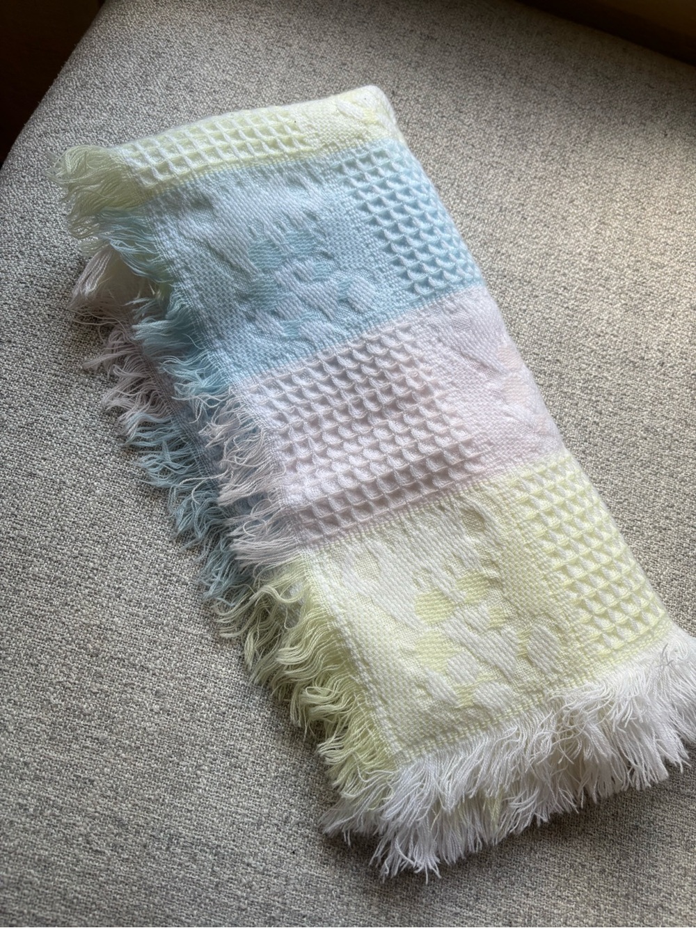 Pastel vintage baby blanket - Picture 4 of 9